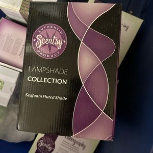 Seafoam Fluted Shade Lampshade Scentsy Warmer NIB